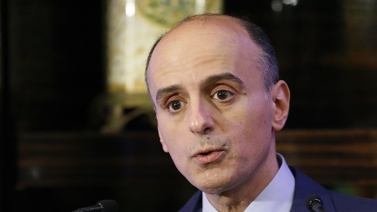 السعودية تؤيد تزويد المعارضة ا...