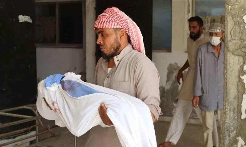 هجوم مسلّح يودي بحياة أب وطفلت...