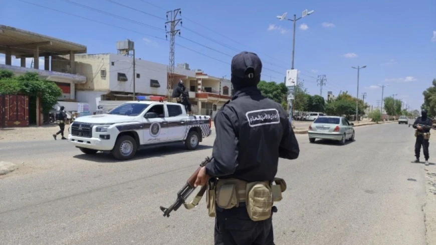 مسلحون مجهولون يقتلون قيادياً...