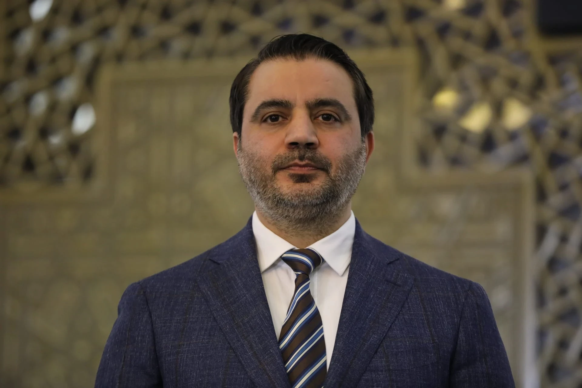 وزير الخارجية السوري يشيد بقرا...