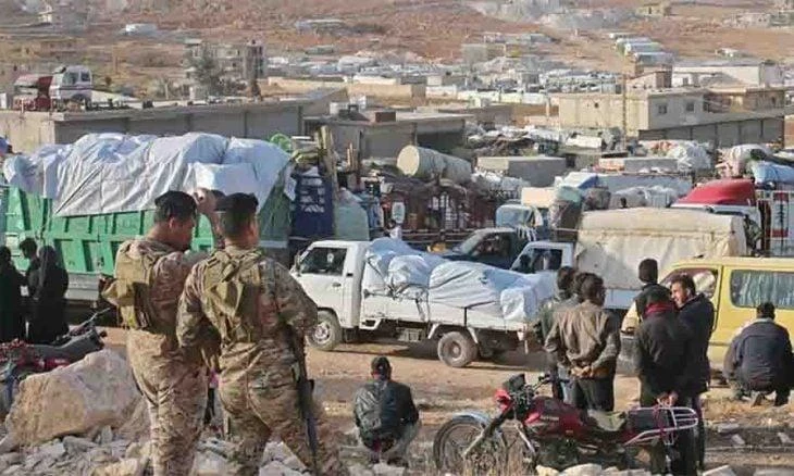 لبنان يعيد دفعة جديدة من اللاج...