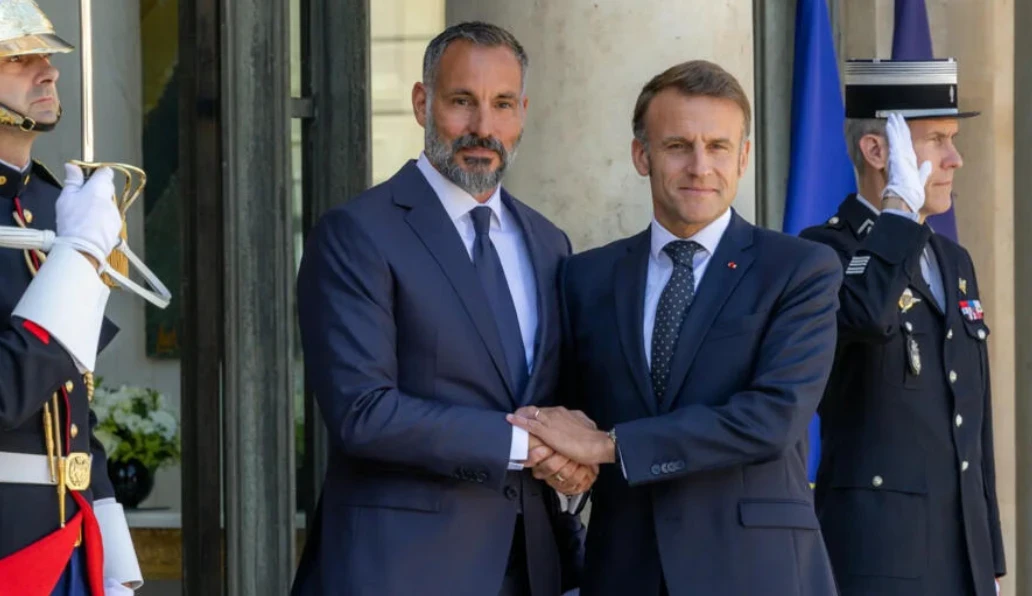 فرنسا و"شبكة الآغا خان للتنمية...