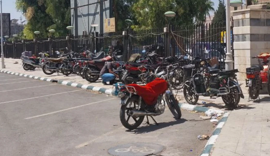 فوضى الدراجات النارية في دمشق....