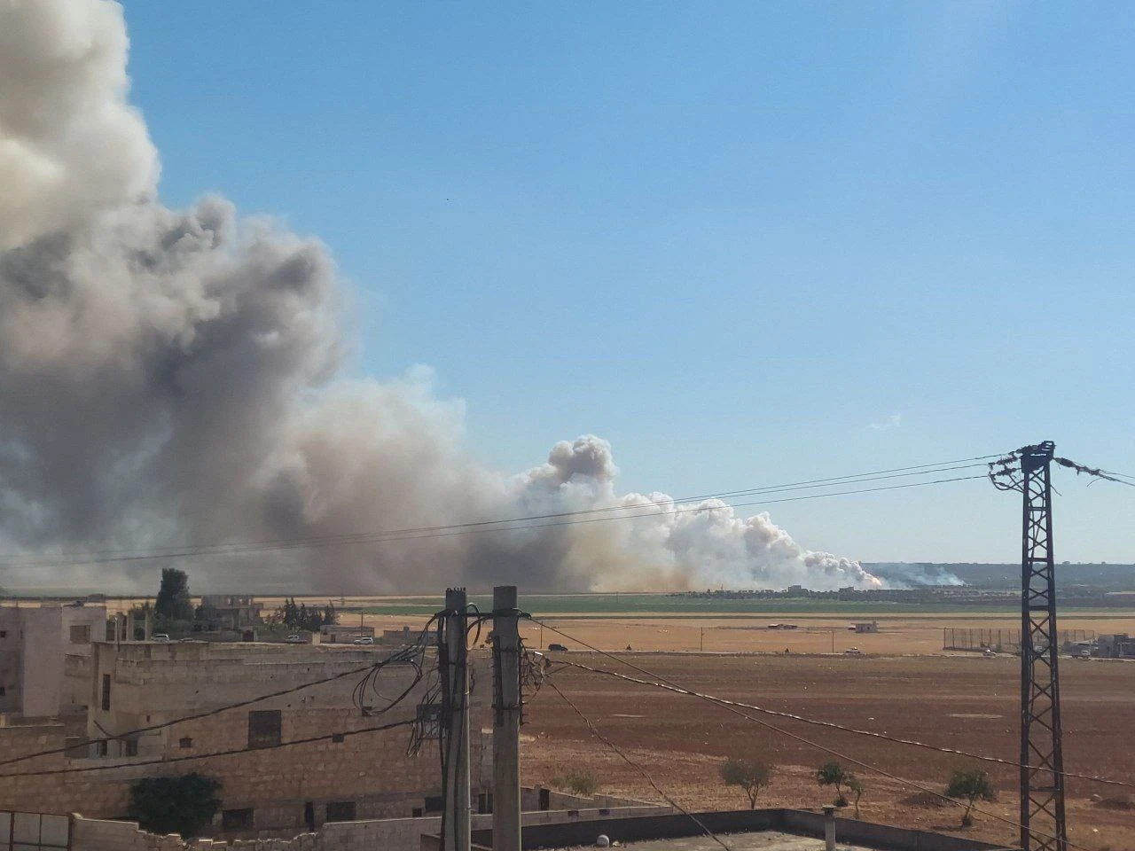 انفجـ.ـار مستودع ذخيرة قرب الف...