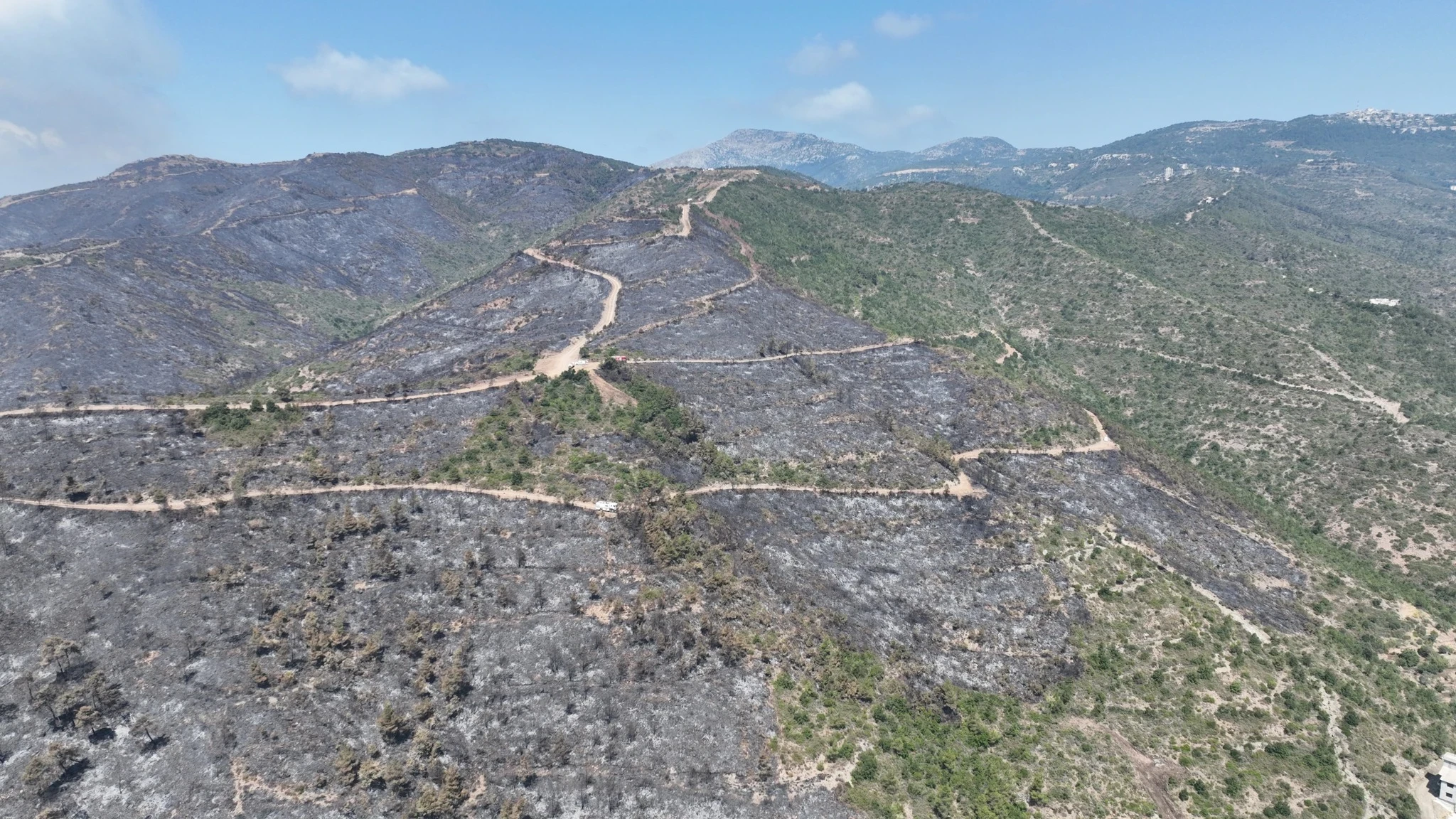 الدفاع المدني يُباشر عمليات ال...