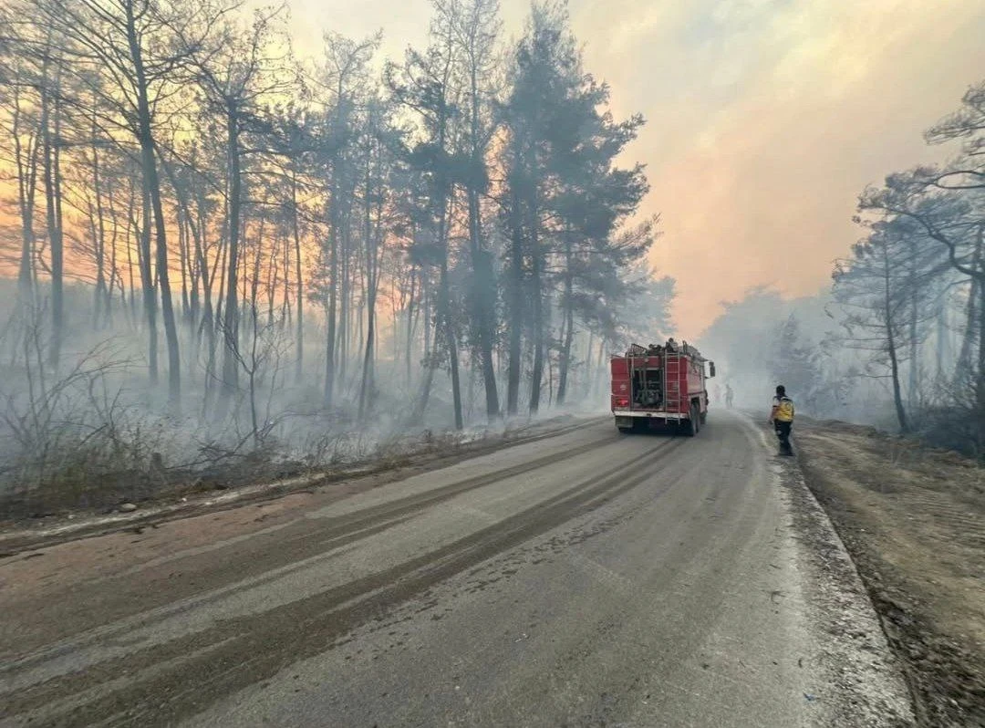 إغلاق معبر كسب مؤقتاً بسبب حرا...