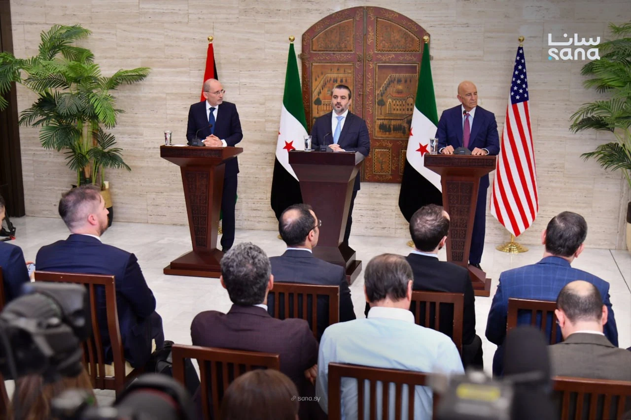 مؤتمر صحفي سوري-أردني-أمريكي ي...