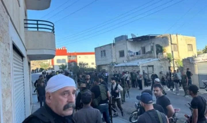 تصعيد خطير في السويداء.. عشرات...