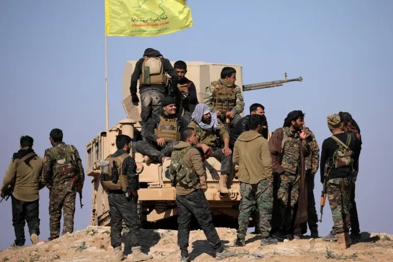 قسد تنفي التحضير لحملة عسكرية...