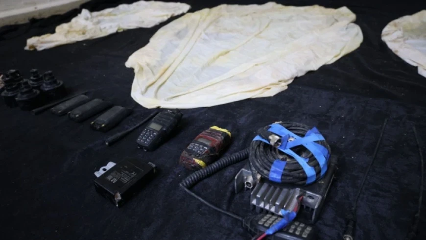 توقيف متورط بتهريب مخدرات جواً...