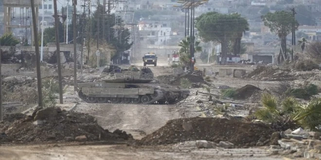 إصابة ضابط إسرائيلي بانفجار لغ...